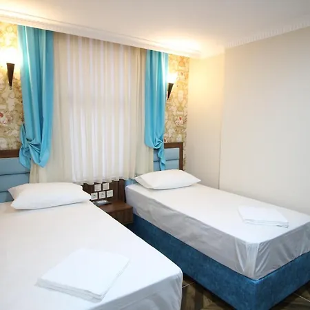 Uemit Yenikapi * Istanbulská provincie