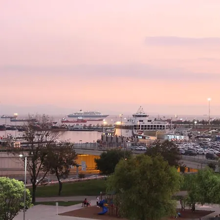 Uemit Yenikapi 酒店