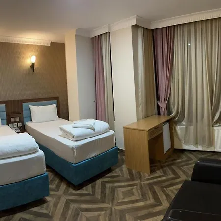 Uemit Yenikapi * Istanbulská provincie