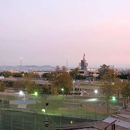 Uemit Yenikapi イスタンブール