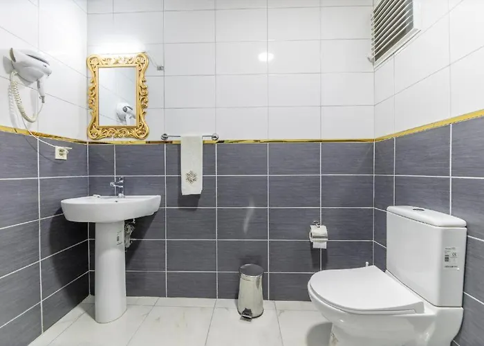 Uemit Yenikapi 호텔 *